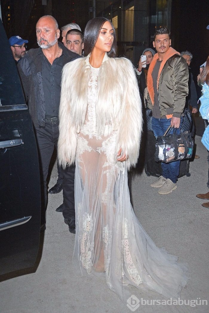 Kim Kardashian'ın dönüşü muhteşem oldu