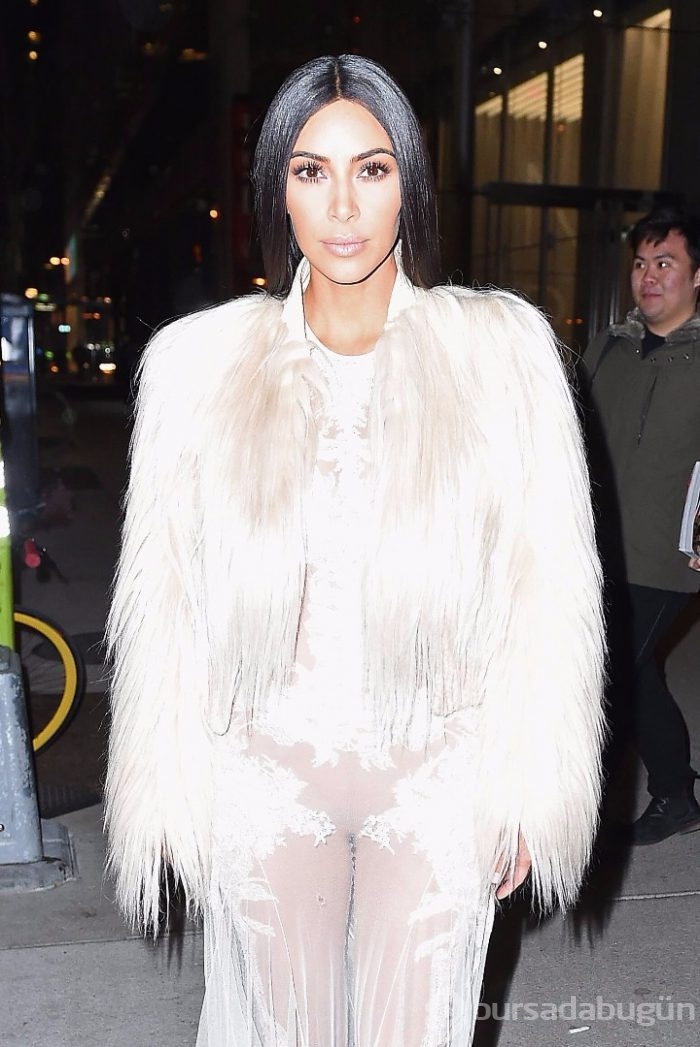 Kim Kardashian'ın dönüşü muhteşem oldu