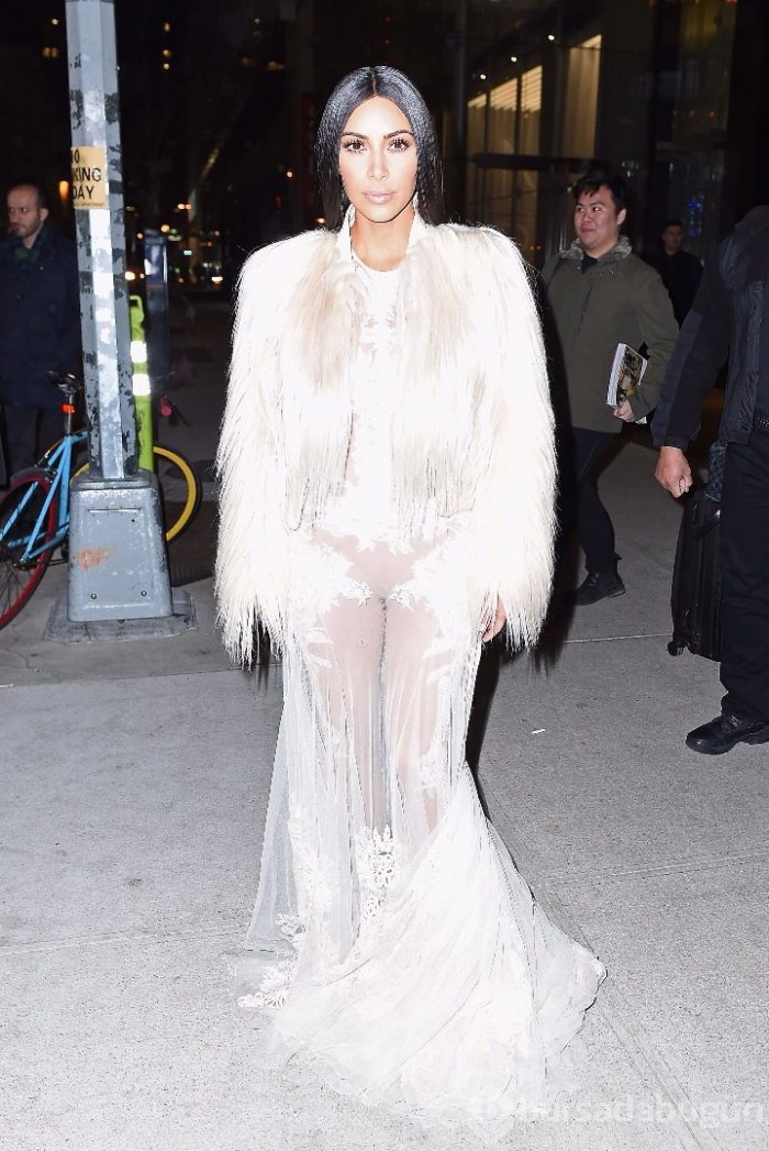 Kim Kardashian'ın dönüşü muhteşem oldu