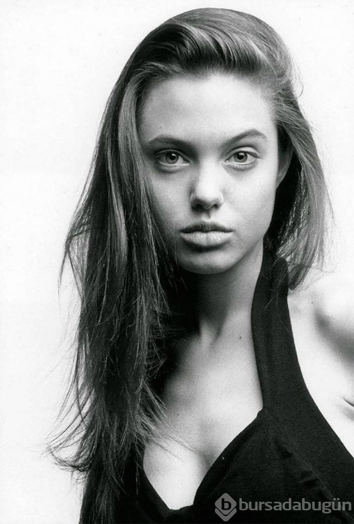 Angelina Jolie'nin fazla bilinmeyen muhteşem fotoğrafları