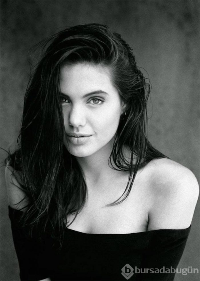 Angelina Jolie'nin fazla bilinmeyen muhteşem fotoğrafları