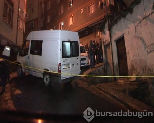 İstanbul'da emniyete ve AK Parti binasına saldırı girişimi