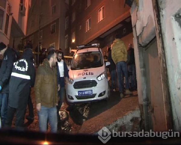 İstanbul'da emniyete ve AK Parti binasına saldırı girişimi