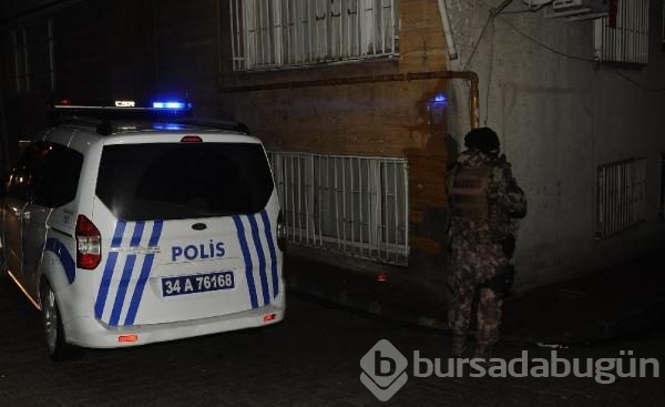 İstanbul'da emniyete ve AK Parti binasına saldırı girişimi