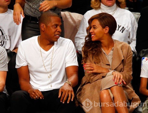 Beyonce ikiz bebek bekliyor!
