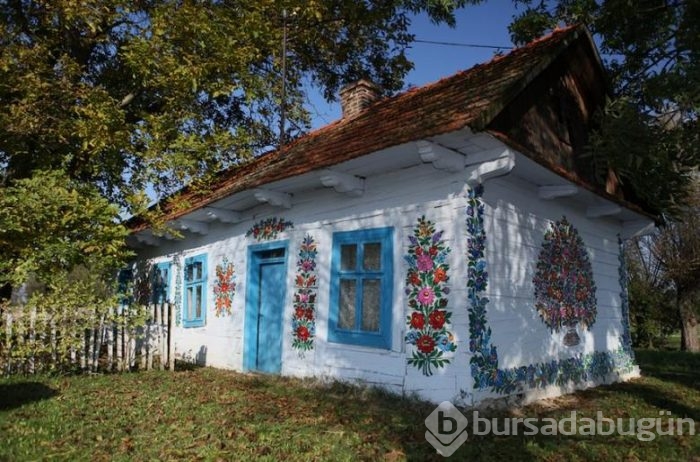 Bu küçük köy içinizi ısıtacak