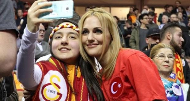Hangi ünlü, hangi takımı tutuyor?