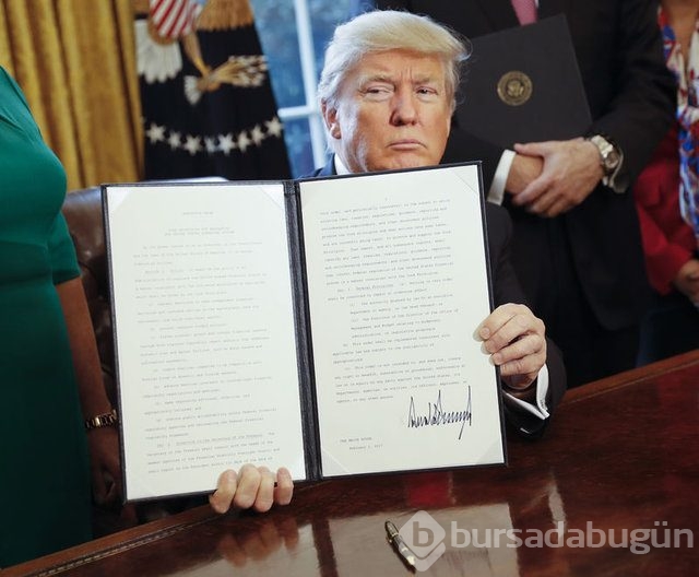 Trump'ın icraatları korkuttu: 2021 tüyler ürpertiyor