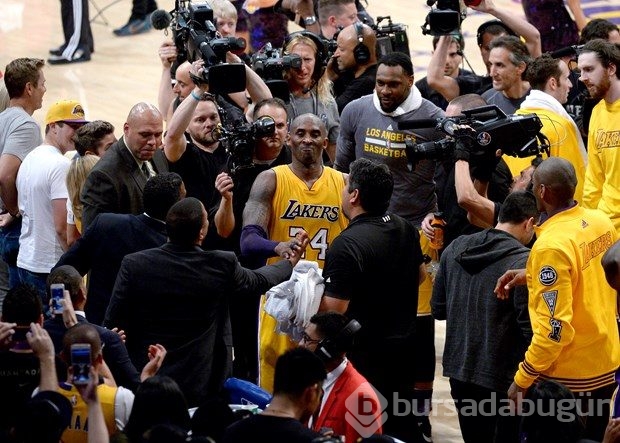 Kobe Bryant'ın hatıralarını çaldılar!