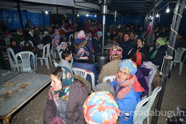 Çanakkale'de depremin bilançosu: 13 köyde 313 ev hasar gördü, 8 kişi yaralandı
