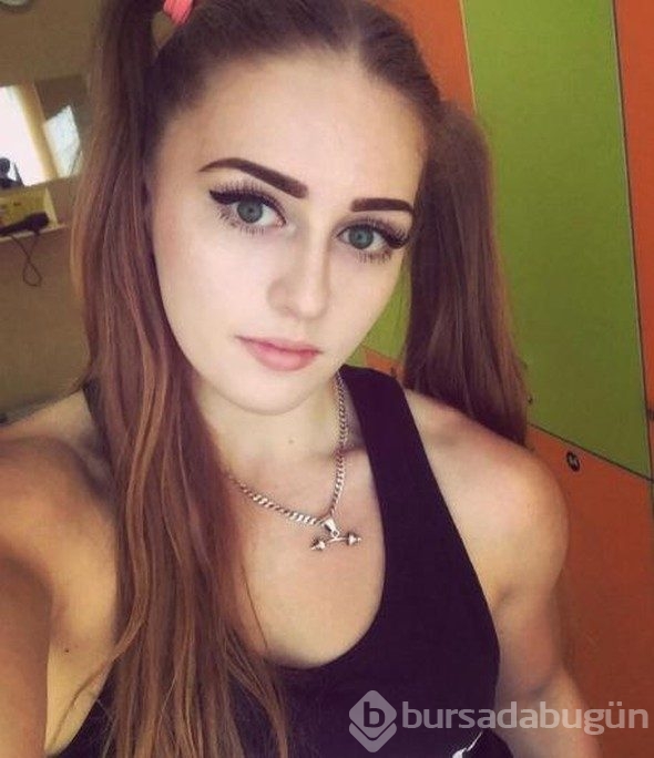 'Kaslı Barbie' sosyal medyayı kasıp kavuruyor!