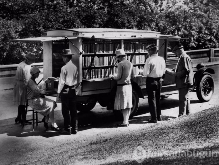 Fotoğraflarla 1800'lerin gezgin kütüphaneleri