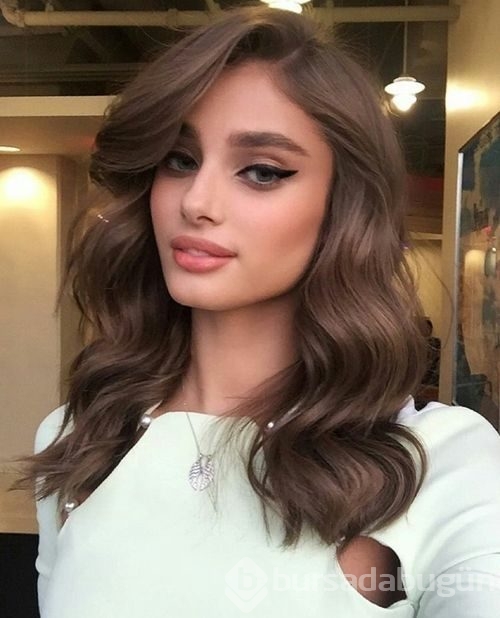 İşte Victoria Secret'ın yeni meleği