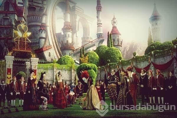 Büyüklerin de masalı Alice Harikalar Diyarında'dan 14 felsefi alıntı