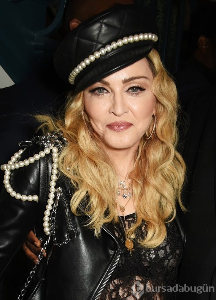 Madonna Afrikalı ikizleri evlat edindi