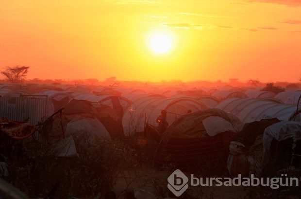 Dünyanın en büyük mülteci kampı açık kalacak