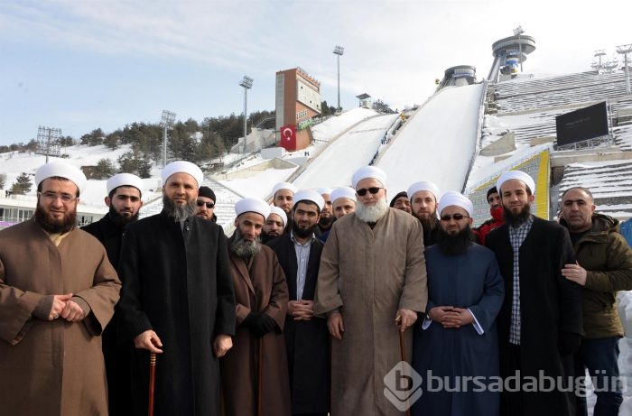 İsmailağa Cemaati'nin kış festivalinde yaptığı...