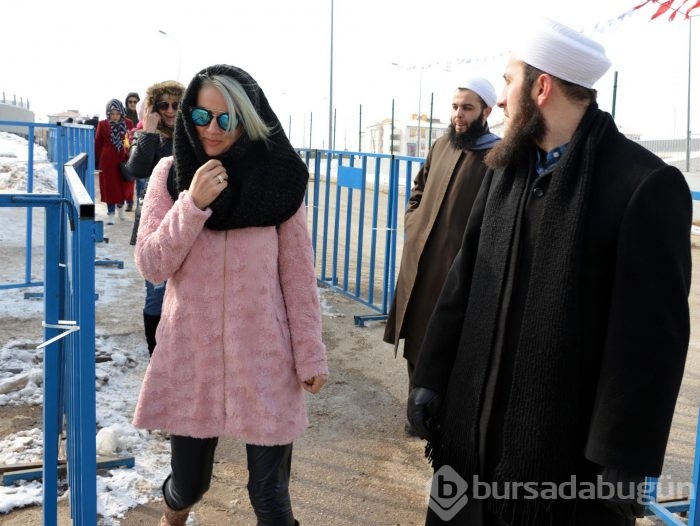 İsmailağa Cemaati'nin kış festivalinde yaptığı...