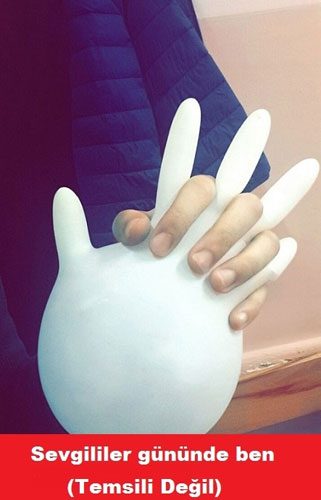 Sosyal medyayı sallayan 14 Şubat Caps'leri
