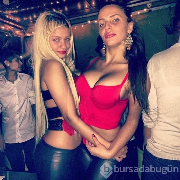 Elif bir daha kapak oldu