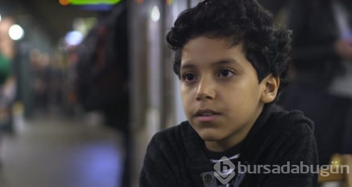 11 yaşındaki çocuktan metroda terapi