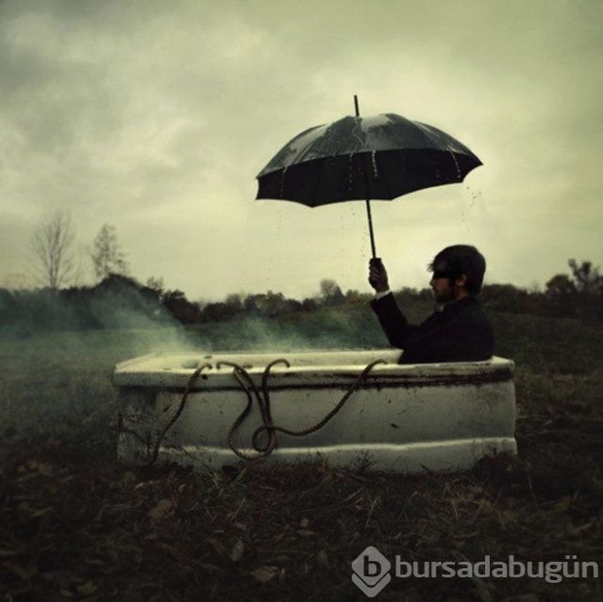 Gördüğü kabusları fotoğrafladı