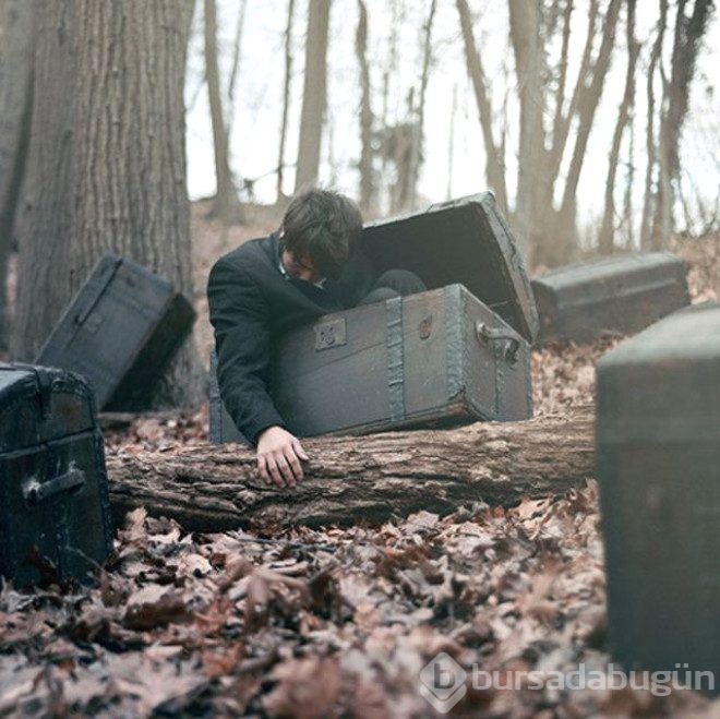 Gördüğü kabusları fotoğrafladı