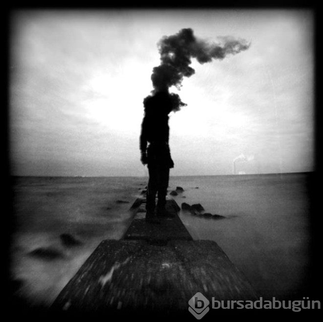 Gördüğü kabusları fotoğrafladı