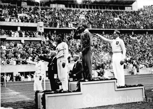 Adolf Hitler'e stadyumu terk ettirmişti...