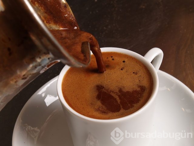 Dikkat! Emziren anneler bu besinler uzak durmalı