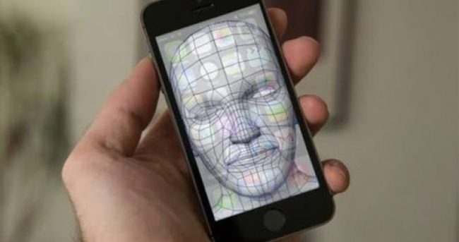iPhone 8'de yüz tarama özelliği mi olacak?