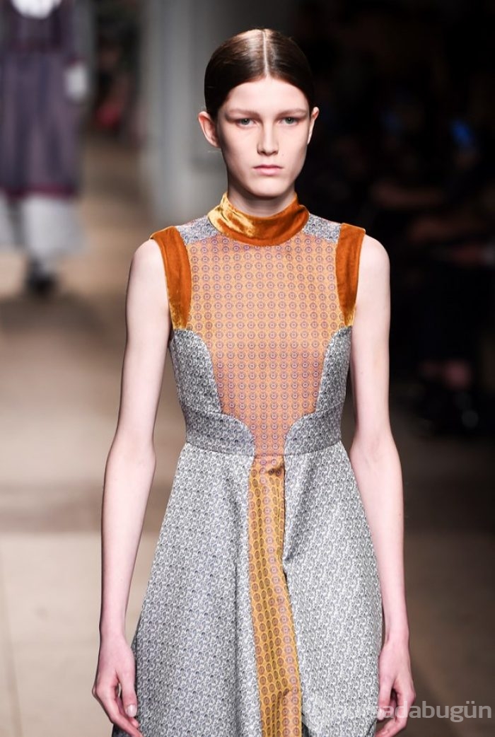 Londra Moda Haftası'nda Osmanlı'ya dönüş