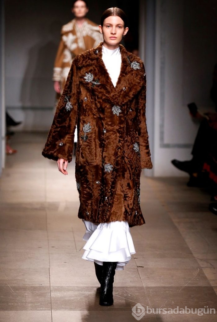 Londra Moda Haftası'nda Osmanlı'ya dönüş