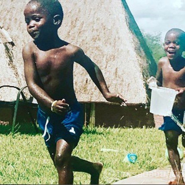 Afrikalı ikizlerin babası: Madonna beni aldattı