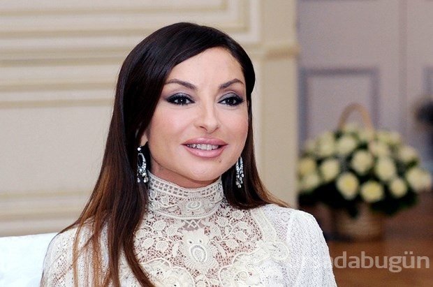 Azerbaycan'ın cumhurbaşkanı yardımcısı Mihriban Aliyeva oldu