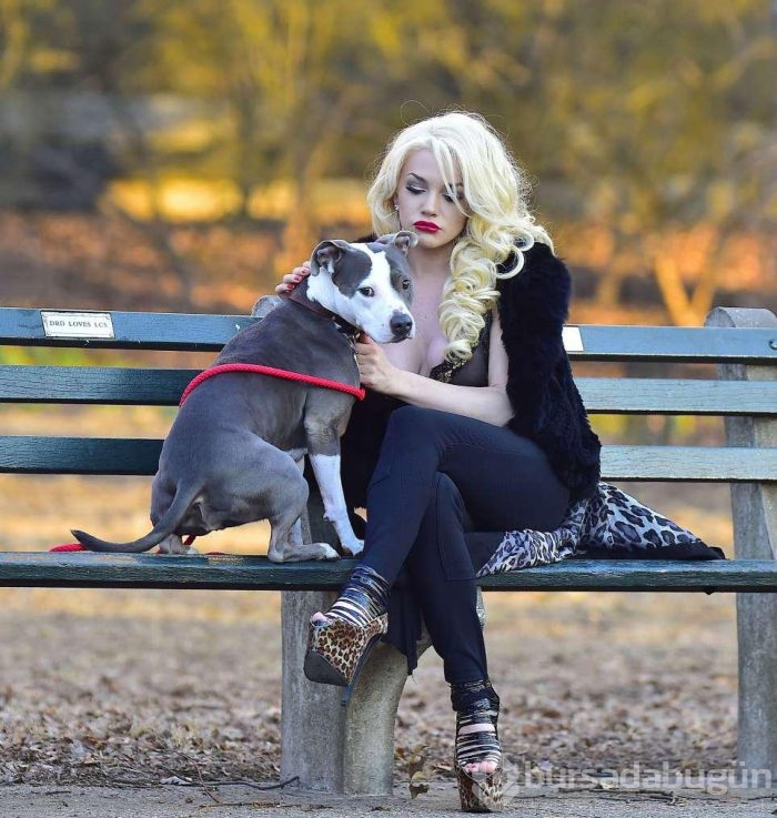 12 derede köpeğini böyle gezdirdi