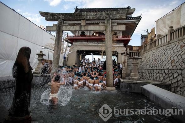 Çıplak Adam Festivali'ne 10 binden fazla erkek katıldı