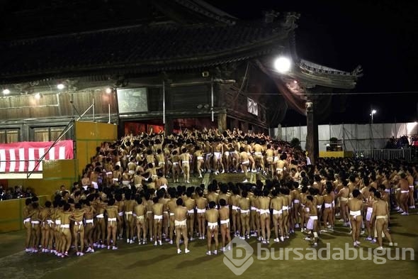 Çıplak Adam Festivali'ne 10 binden fazla erkek katıldı