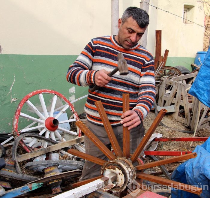 Kendi için üretmişti, şimdi siparişlere yetişemiyor