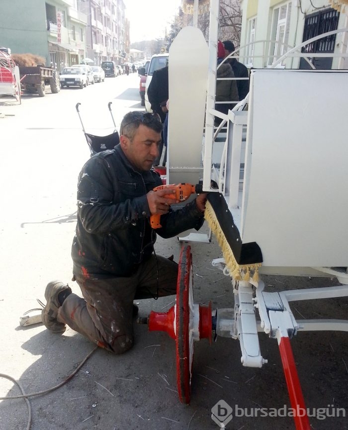 Kendi için üretmişti, şimdi siparişlere yetişemiyor