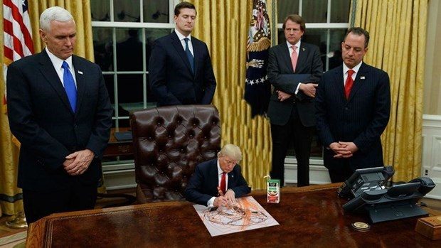 Reddit Trump'a yasak getirdi!
