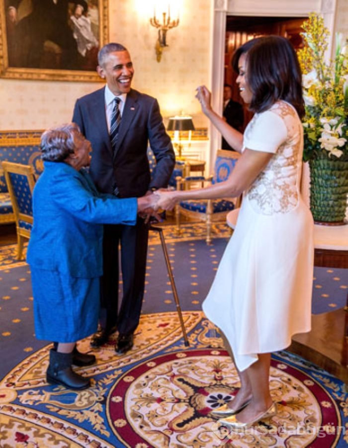 Barack ve Michelle Obama'nın 15 karede aşkları