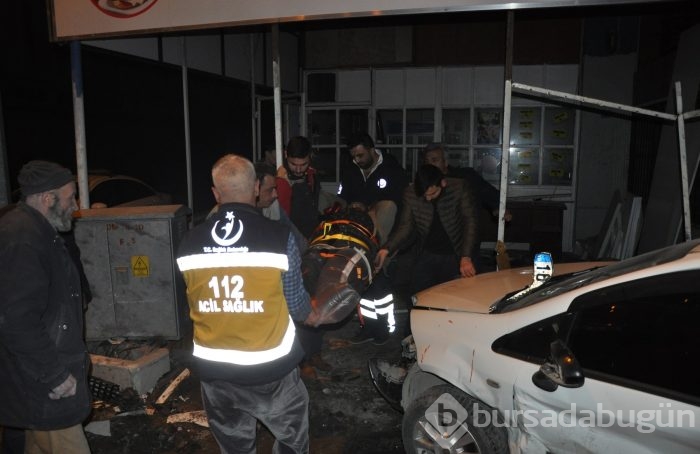 Bursa'da zincirleme kaza: 2 yaralı 