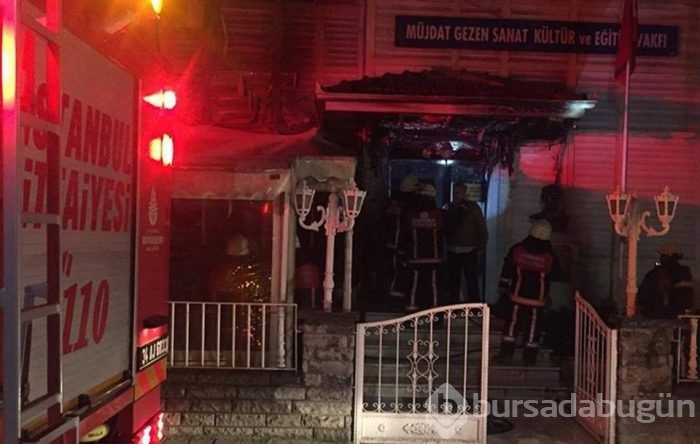 Müjdat Gezen Sanat Merkezi'ni kundakladı, 'korkum yok' dedi!