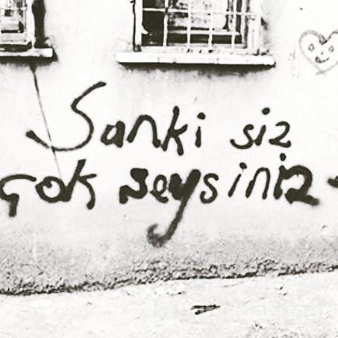İşte en güzel duvar yazıları!