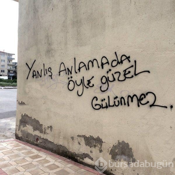 İşte en güzel duvar yazıları!