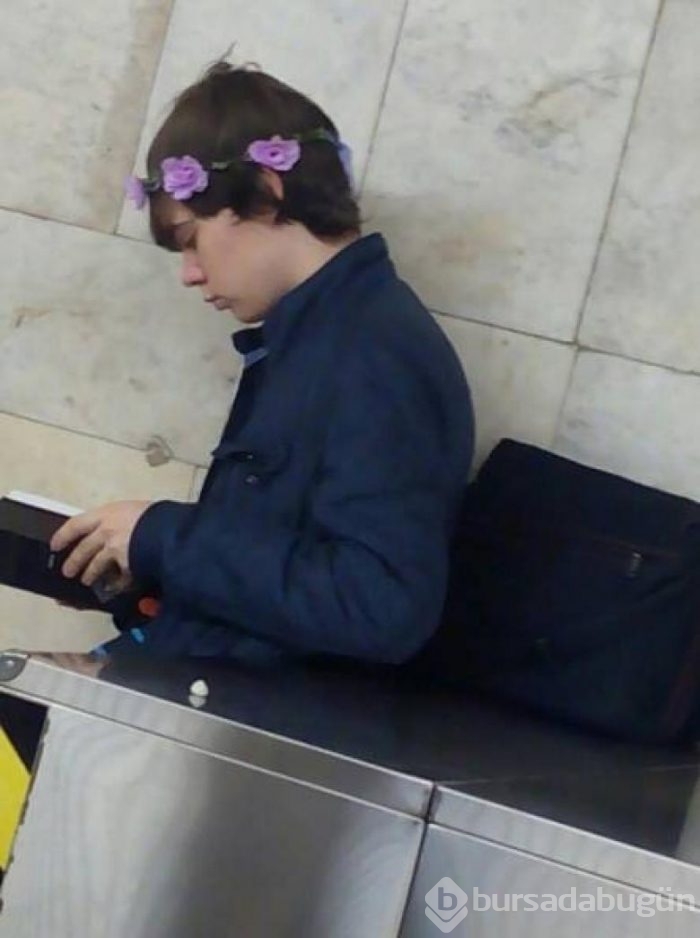 Tarzlarıyla şaşırtan garip insanlar
