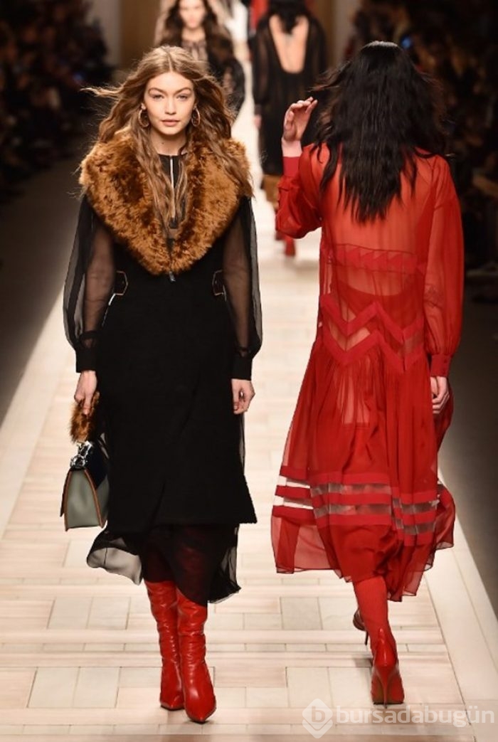 Gigi ve Bella Hadid şimdi de İtalya'yı fethetti