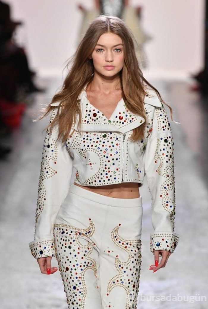 Gigi ve Bella Hadid şimdi de İtalya'yı fethetti