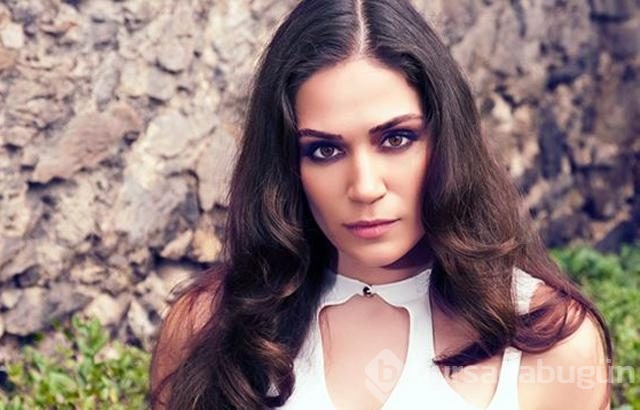 Özge Borak Van Damme'ı rakip seçti